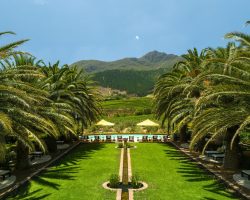 AF_South Africa_Franschhoek_La Residence-courtyard